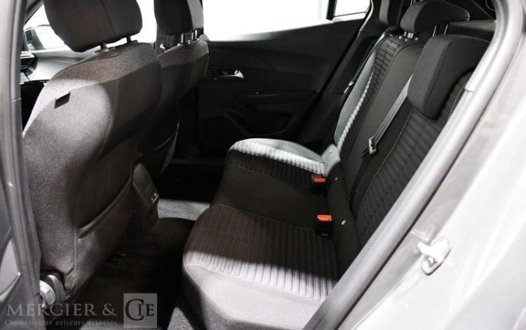 PEUGEOT e-2008 ACTIVE GRIS GW-070-SL