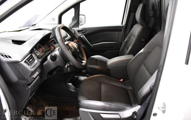 RENAULT KANGOO GD CONFORT BLUE DCI 95 BLANC GW-143-BH