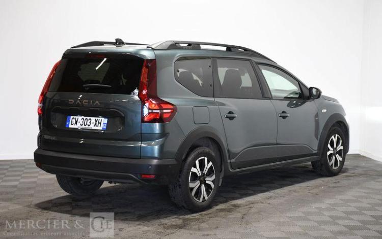 DACIA JOGGER VERT GW-303-XH