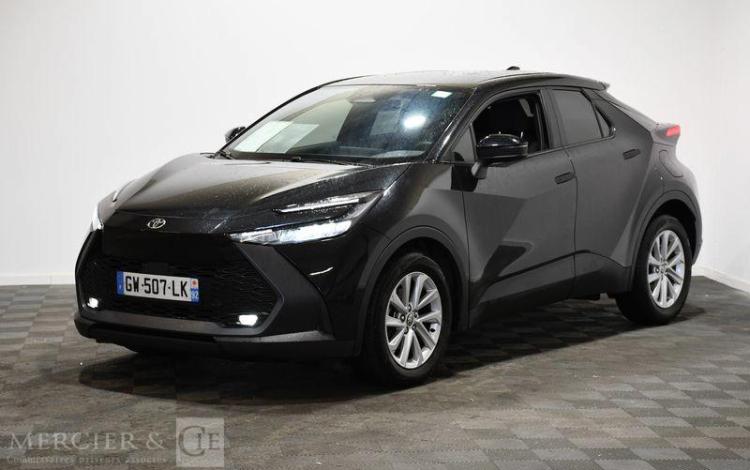 TOYOTA C-HR HYBRIDE NOIR GW-507-LK