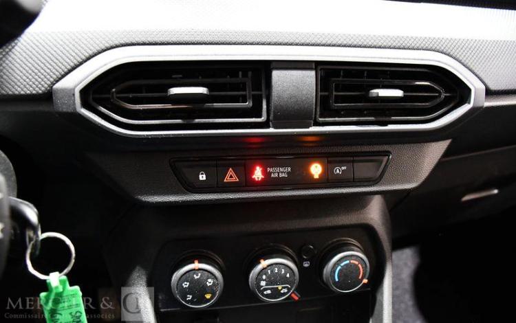 DACIA SANDERO ESSENTIAL SCE 65 BLANC GW-564-FR