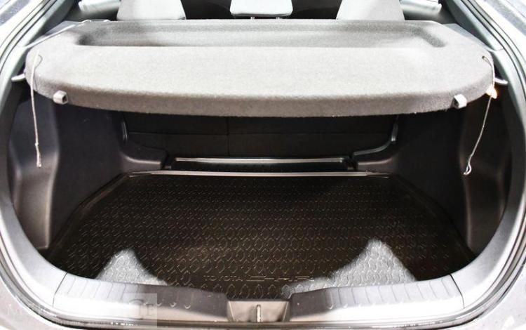 TOYOTA C-HR HYBRIDE BLEU GW-693-LF