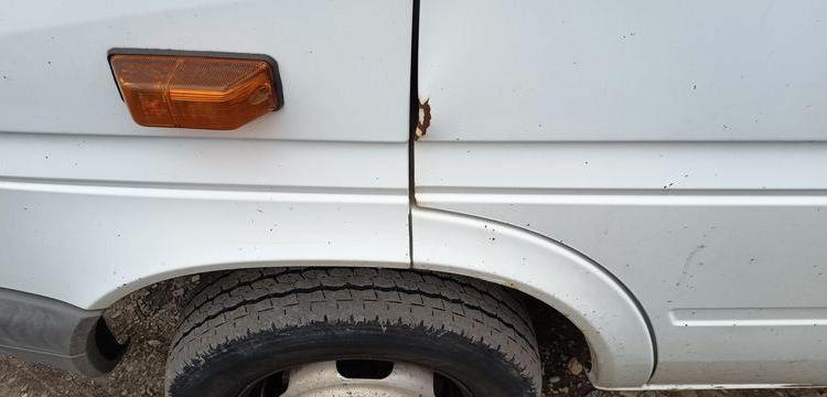 MERCEDES SPRINTER 411CDI 35 2.2D 109 CV  BENNE DOUBLE CABINE – DIESEL – AN 2003 BLANC GW-786-DH