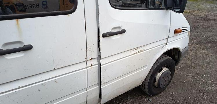 MERCEDES SPRINTER 411CDI 35 2.2D 109 CV  BENNE DOUBLE CABINE – DIESEL – AN 2003 BLANC GW-786-DH