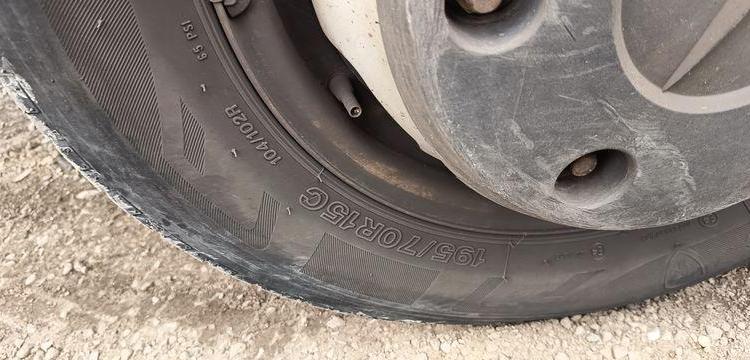 MERCEDES SPRINTER 411CDI 35 2.2D 109 CV  BENNE DOUBLE CABINE – DIESEL – AN 2003 BLANC GW-786-DH