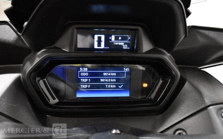 YAMAHA YP 125RA XMAX NOIR GW-829-MX