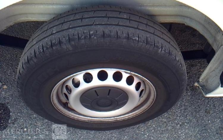 VOLKSWAGEN CRAFTER VAN 35 L4H3 14M3 TRACT 2.0 TDI 140CH BLANC GW-990-BW