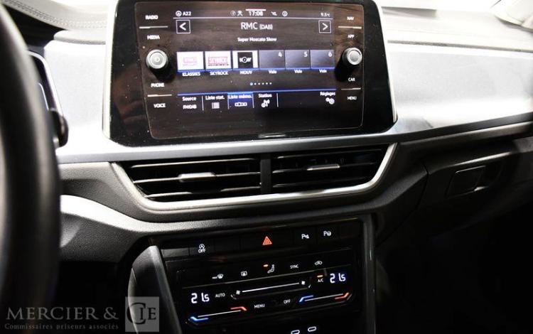 VOLKSWAGEN T ROC FL 1,5 TSI 150CH DSG7 GRIS GX-508-TV