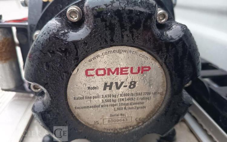 IVECO DAILY 35S16 AVEC PLATEAU PORTE VOITURE FIAULT – DIESEL – 24264 KMS – ANNEE 2024 BLANC GY-096-BF