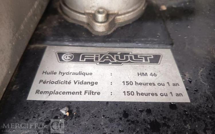 IVECO DAILY 35S16 AVEC PLATEAU PORTE VOITURE FIAULT – DIESEL – 24264 KMS – ANNEE 2024 BLANC GY-096-BF