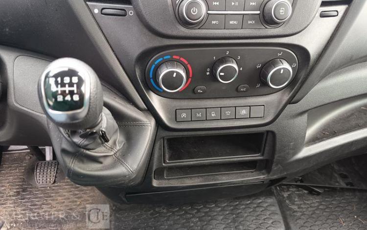 IVECO DAILY 35S16 AVEC PLATEAU PORTE VOITURE FIAULT – DIESEL – 24264 KMS – ANNEE 2024 BLANC GY-096-BF