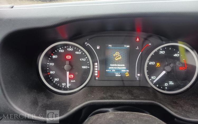 IVECO DAILY 35S16 AVEC PLATEAU PORTE VOITURE FIAULT – DIESEL – 24264 KMS – ANNEE 2024 BLANC GY-096-BF