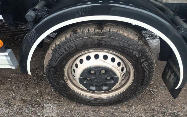 IVECO DAILY 35S16 AVEC PLATEAU PORTE VOITURE FIAULT – DIESEL – 24264 KMS – ANNEE 2024 BLANC GY-096-BF