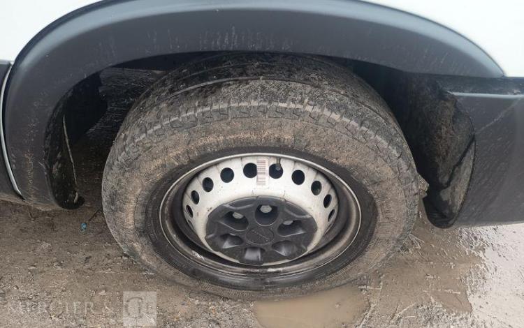 IVECO DAILY 35S16 AVEC PLATEAU PORTE VOITURE FIAULT – DIESEL – 24264 KMS – ANNEE 2024 BLANC GY-096-BF