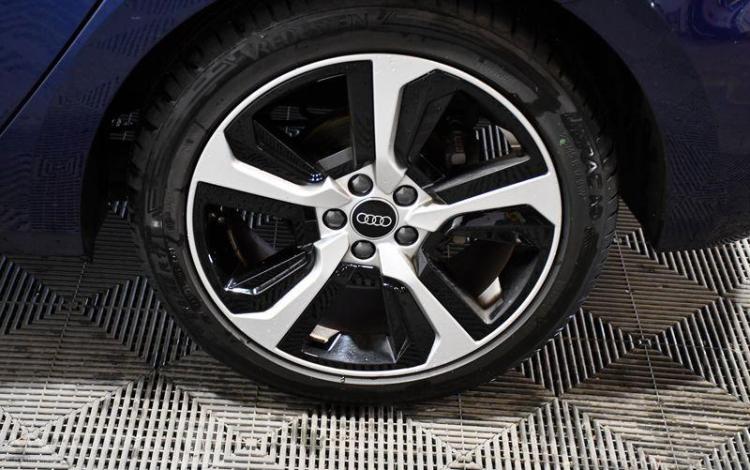 AUDI A1 SPORTBACK 30 TFSI 1,0 116CH S-TRONIC BLEU GZ-005-HC