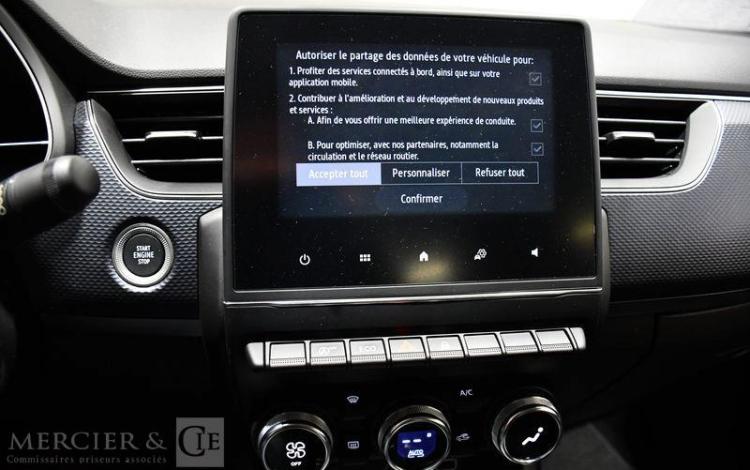 RENAULT ARKANA EVOLUTION MILD HYBRID 140 EDC NOIR GZ-091-JV