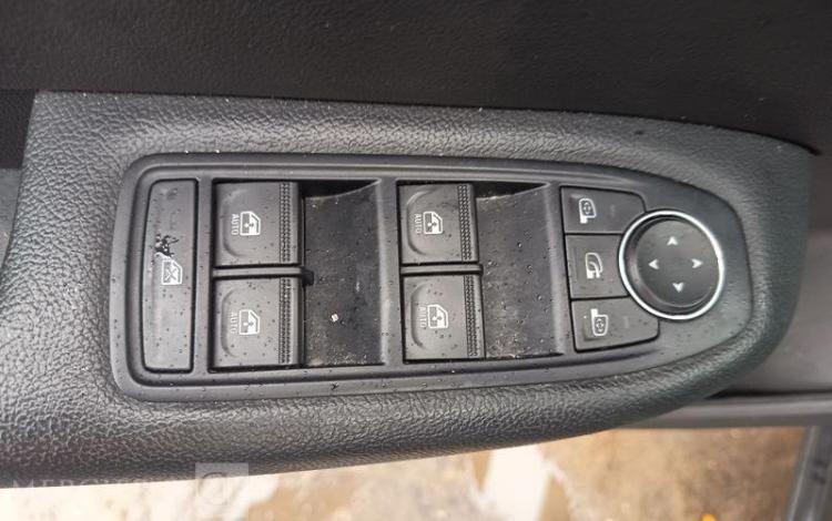 RENAULT ARKANA EVOLUTION MILD HYBRID 140 EDC 24 NOIR GZ-288-JS