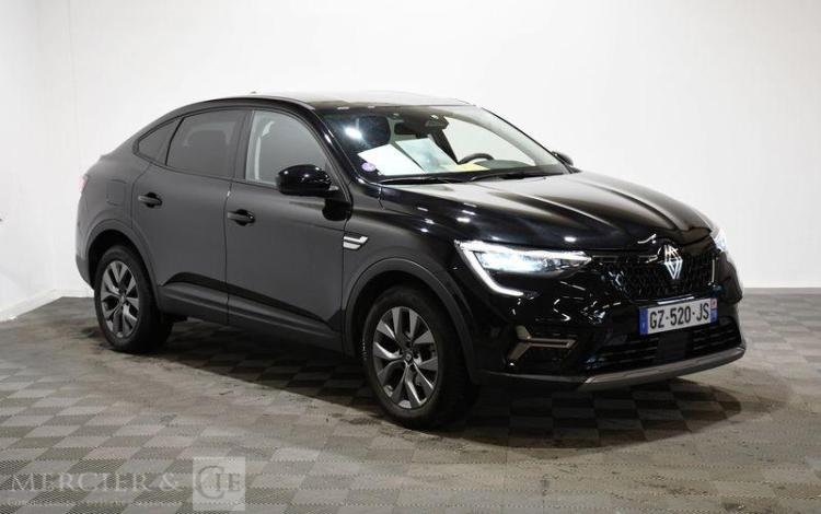 RENAULT ARKANA EVOLUTION MILD HYBRID 140 EDC 24 NOIR GZ-520-JS