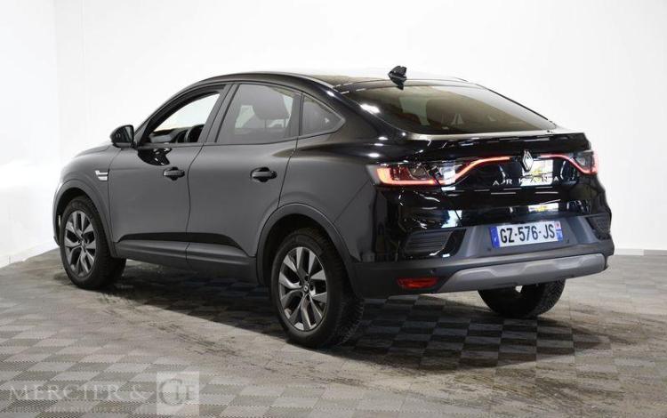 RENAULT ARKANA EVOLUTION MILD HYBRID 140 EDC 24 NOIR GZ-576-JS