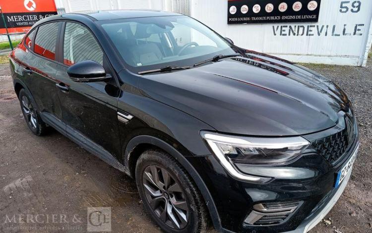 RENAULT ARKANA EVOLUTION MILD HYBRID 140 EDC 23 NOIR GZ-649-KG