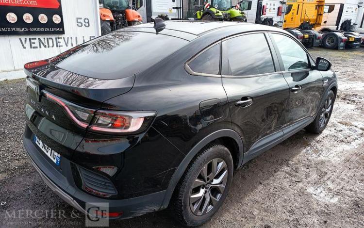 RENAULT ARKANA EVOLUTION MILD HYBRID 140 EDC 23 NOIR GZ-649-KG
