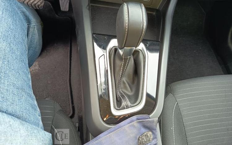 RENAULT ARKANA EVOLUTION MILD HYBRID 140 EDC 23 NOIR GZ-649-KG