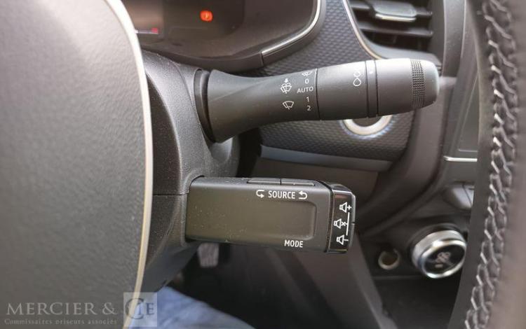 RENAULT ARKANA EVOLUTION MILD HYBRID 140 EDC 23 NOIR GZ-649-KG