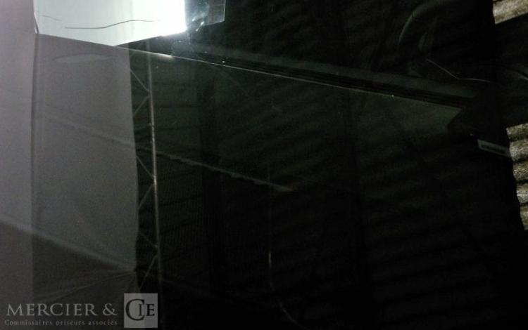 MERCEDES BENZ 250DLG V-KLASSE NOIR HA-049-QR