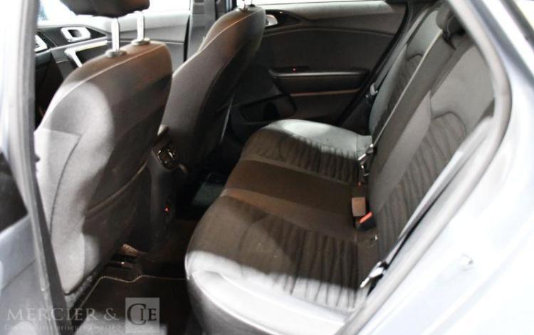 KIA PROCEED GT -LINE GRIS HC-721-QY