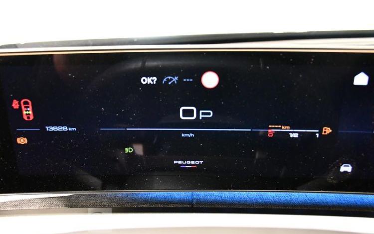 PEUGEOT 3008 1.2 145H 135ch MHEV ALLURE E-DCS6 NOIRE HE-981-GR