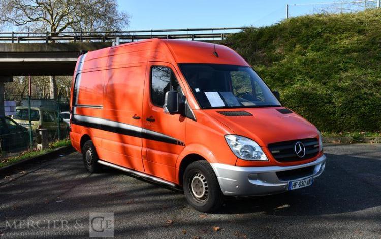 MERCEDES SPRINTER ORA HF-030-AN