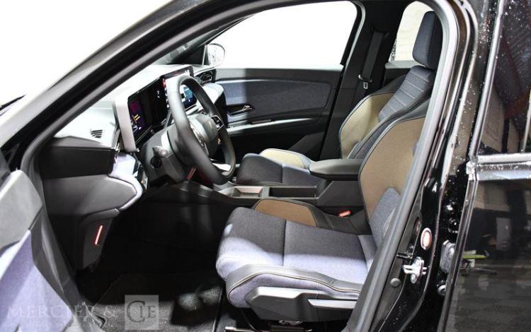 RENAULT 5 E-TECH TECHNO 120CH NOIR HF-082-PX