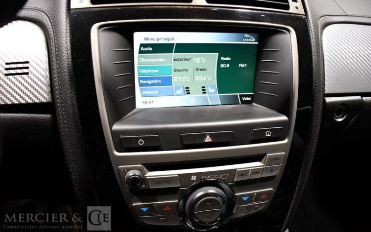 JAGUAR XKR 4,2 V8 KOMPRESSOR BLEU MEMW1711