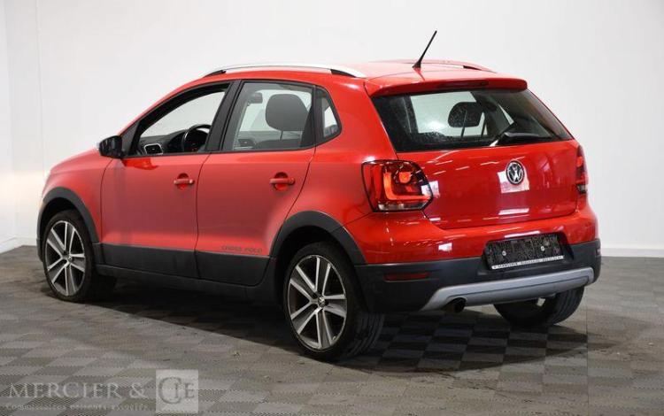 VOLKSWAGEN POLO CROSS 1,6 TDI ROUGE 1VBN771