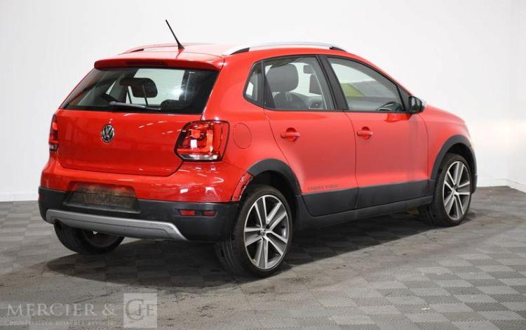 VOLKSWAGEN POLO CROSS 1,6 TDI ROUGE 1VBN771