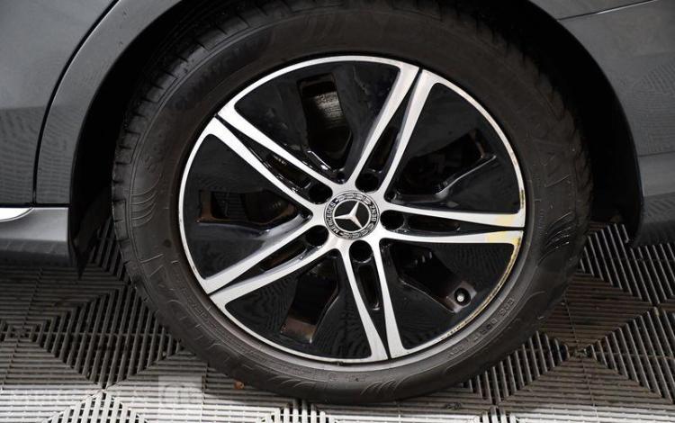 MERCEDES CLASSE C BREAK 1.6 200 D 160 AVANTGARDE LINE GRIS 1WNC907