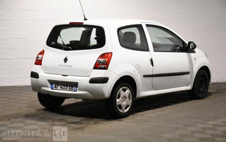 RENAULT TWINGO BLANC AF-409-XB