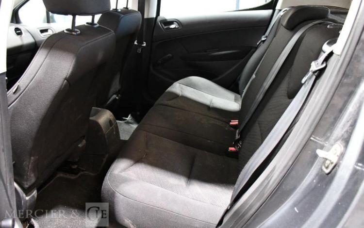 PEUGEOT 308 GENERATION-I 1.6 HDI 90CH CONFORT PACK GRIS AK-225-GD