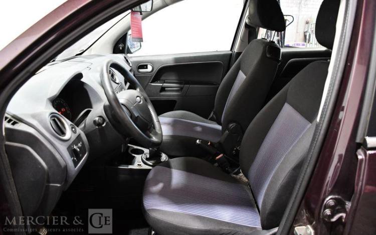 FORD FUSION 1,4 TDCI 70 TREND VIOLET AM-802-LY