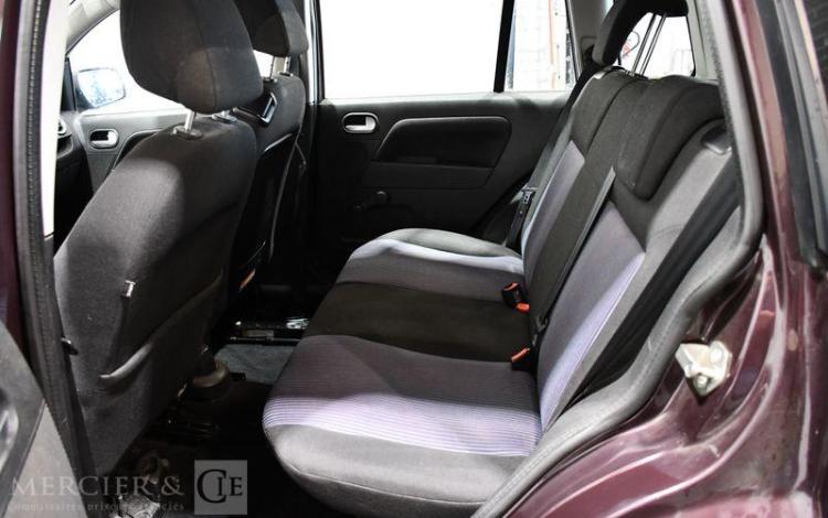 FORD FUSION 1,4 TDCI 70 TREND VIOLET AM-802-LY