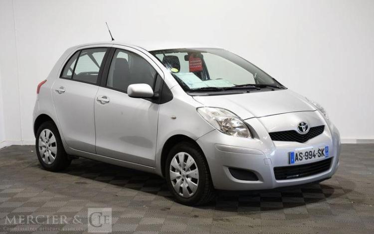 TOYOTA YARIS GENERATION II PH 2 EVO 100CH VVT-i IN 5P GRIS AS-994-SK