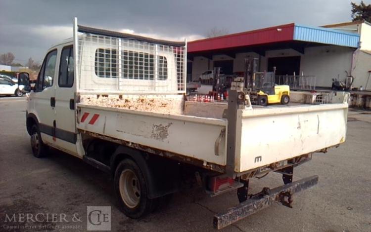 IVECO 35C13 BENNE DOUBLE CABINE BLANC BL-643-WY