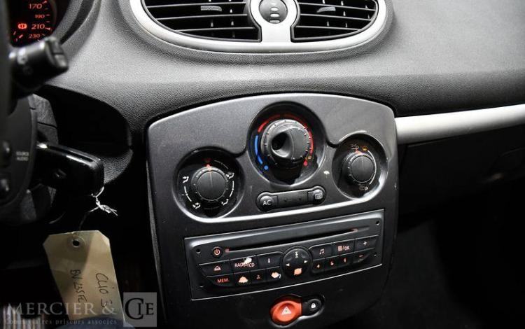 RENAULT CLIO 1,5 DCI 90CH EXPRESSION CLIM GRIS BV-235-FL