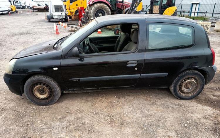 RENAULT CLIO II SOCIETE PHASE 2 1.5 dCi 68 CV – DIESEL –  BX-462-LK