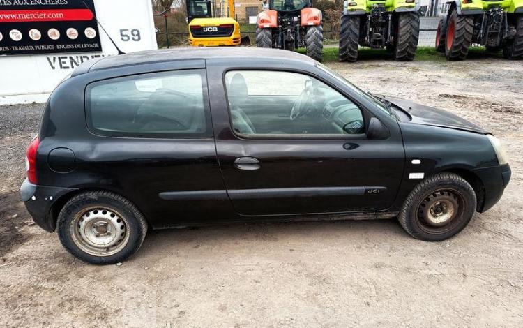 RENAULT CLIO II SOCIETE PHASE 2 1.5 dCi 68 CV – DIESEL –  BX-462-LK