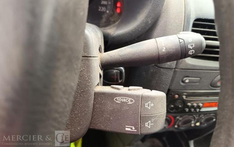 RENAULT CLIO II SOCIETE PHASE 2 1.5 dCi 68 CV – DIESEL –  BX-462-LK