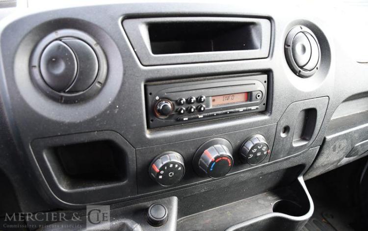 RENAULT MASTER 2.3 DCI 100 33 L2H2 CONFORT BLANC CE-505-DV