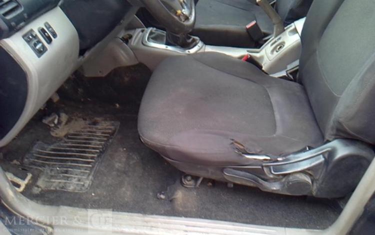 MITSUBISHI L200 PICK-UP 2.5 TD DOUBLE CABINE 4 WD 136CV BLEU CE-587-ED