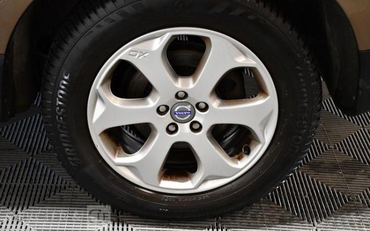 VOLVO XC60 2,4 D5 185 SUMMUM AWD GEARTRONIC BVA MARRON CL-432-KW
