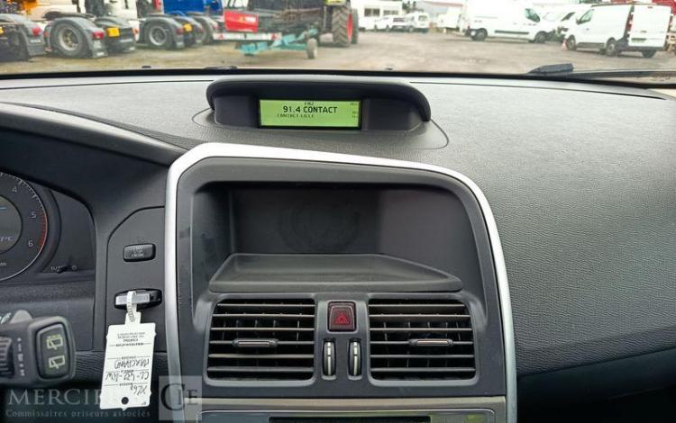 VOLVO XC60 2,4 D5 185 SUMMUM AWD GEARTRONIC BVA MARRON CL-432-KW